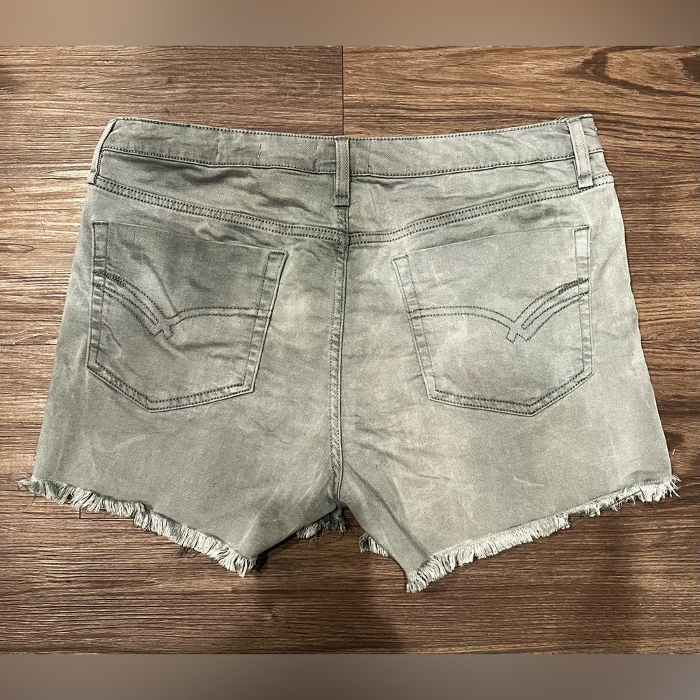 William Rast denim Shorts size 31 - Picture 2 of 4